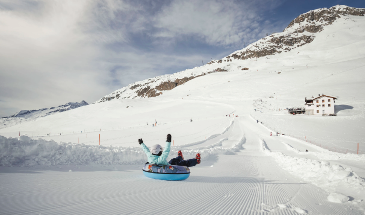 Snowtubing 2