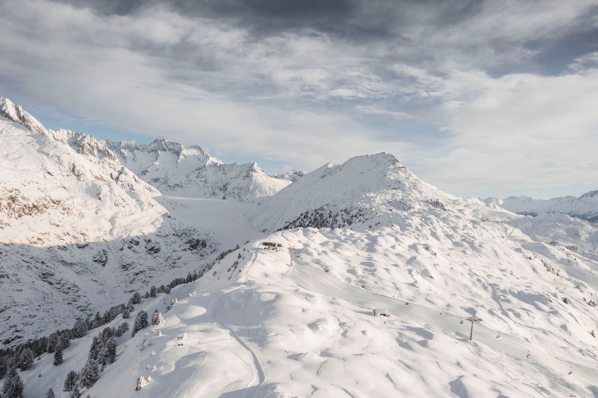 drohnenaufnahmen-aletsch-arena-dennis-brunner-06